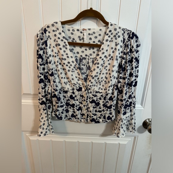 Free People Lady Bohemian Bell Sleeve Floral Crop Smocked Top - Picture 2 of 8